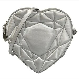 🔥Tiffany & Co. Quilted Heart Crossbody Bag.